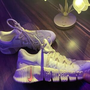 Nike Kids White and Pink Sneakers